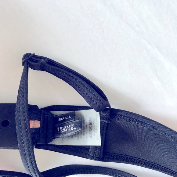 Triangl Swimsuit Set - Picture 5 of 5